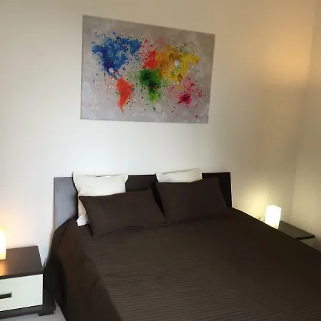 Appartamentino Con Veranda In Fronte Mare